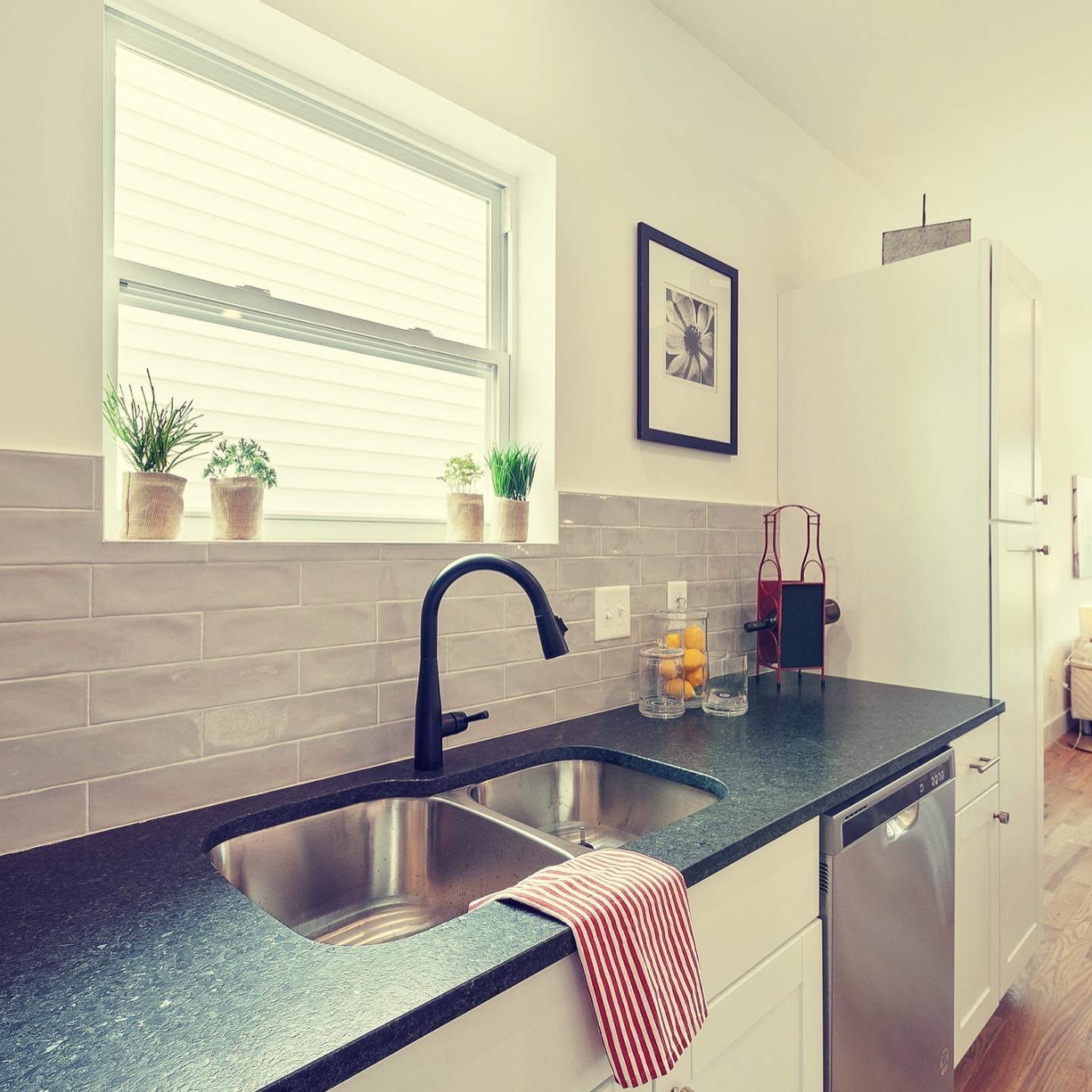 Navigating Tennessee Security Deposit Laws: The Complete Guide for Landlords and Tenants